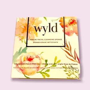 Wyld Facial Cleansing Sponge